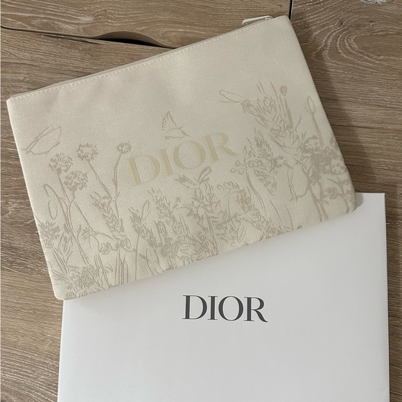 Dior canvas cloth gift pouch - Picture 2 of 3